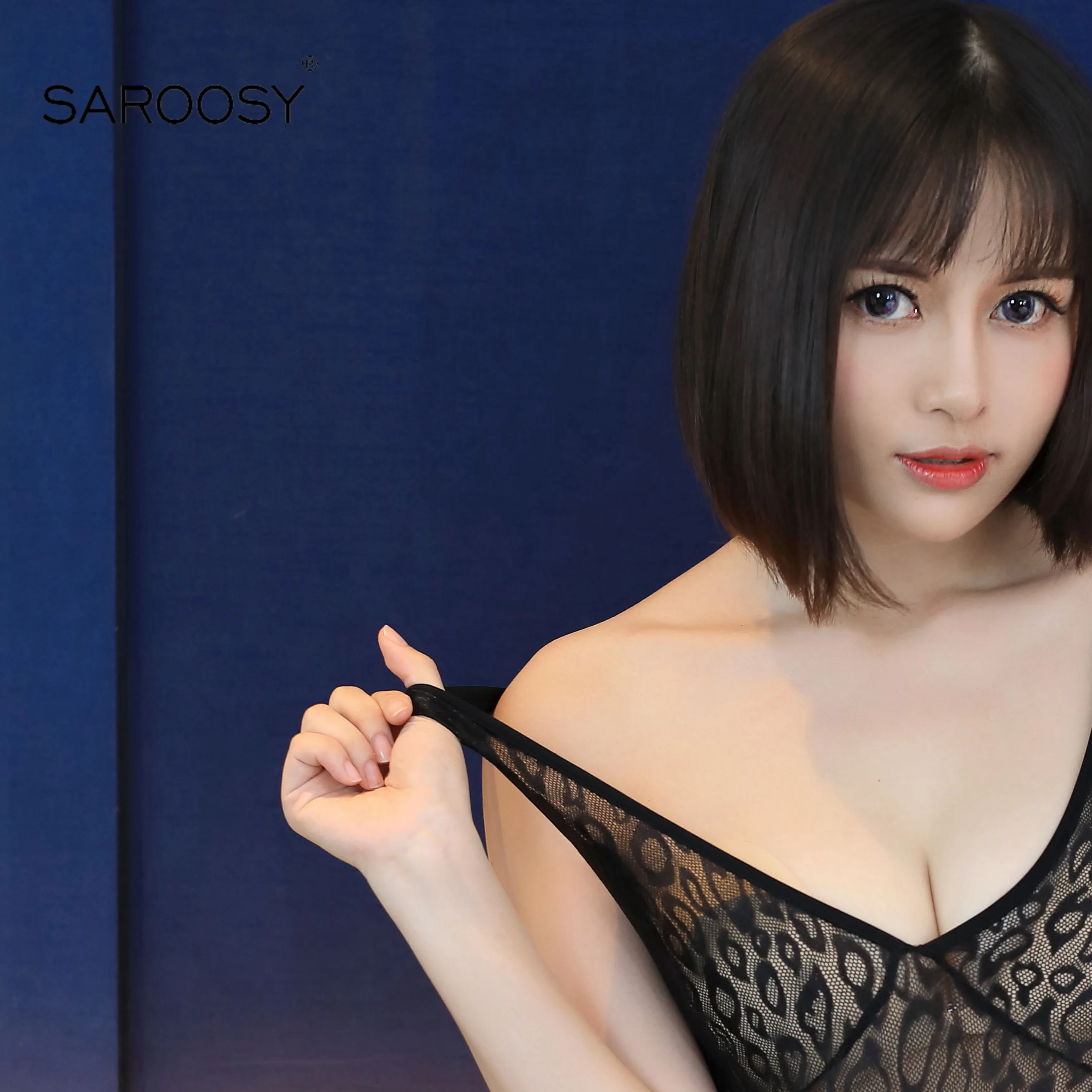 Сооблазнительное слегка прозрачное сексуальное боди фирмы SAROOSY из эластичной
