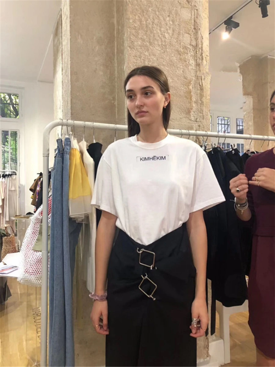 

KIMHEKIM Classic Logo Letter Short Sleeve T-Shirt 2021 Good Quality Streetwear Men Women Cotton T Shirt Pure Cotton