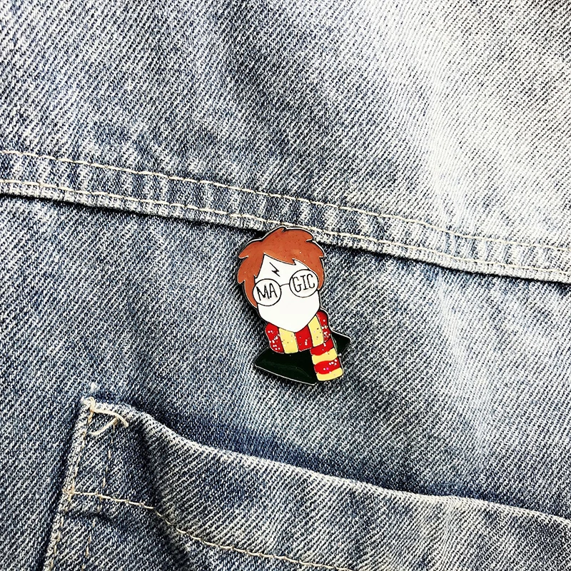 Брошь в виде фигурки хогварта эмалированный штифт булавки и броши значок для