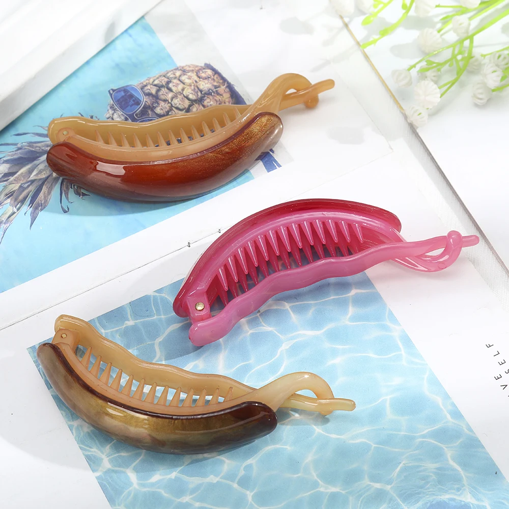 С украшением в виде банта волосы на заколках прическа 'заколка для волос форме