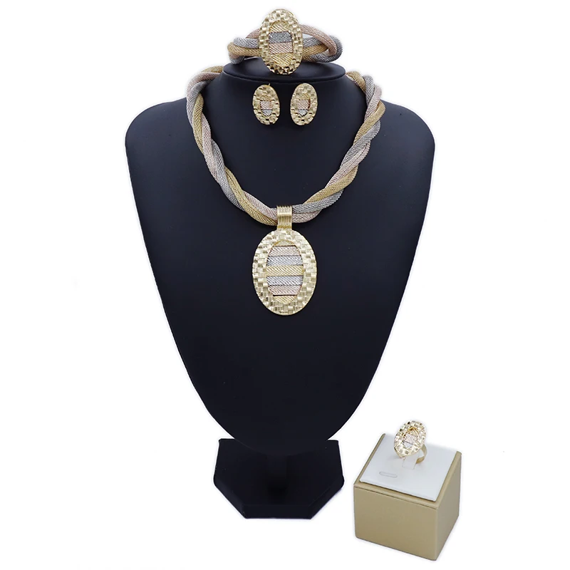 

2021 Fashion Exquisite Noble Gold Earrings Wholesale Nigerian Wedding Women Accessories Jewelry Set Bran C005