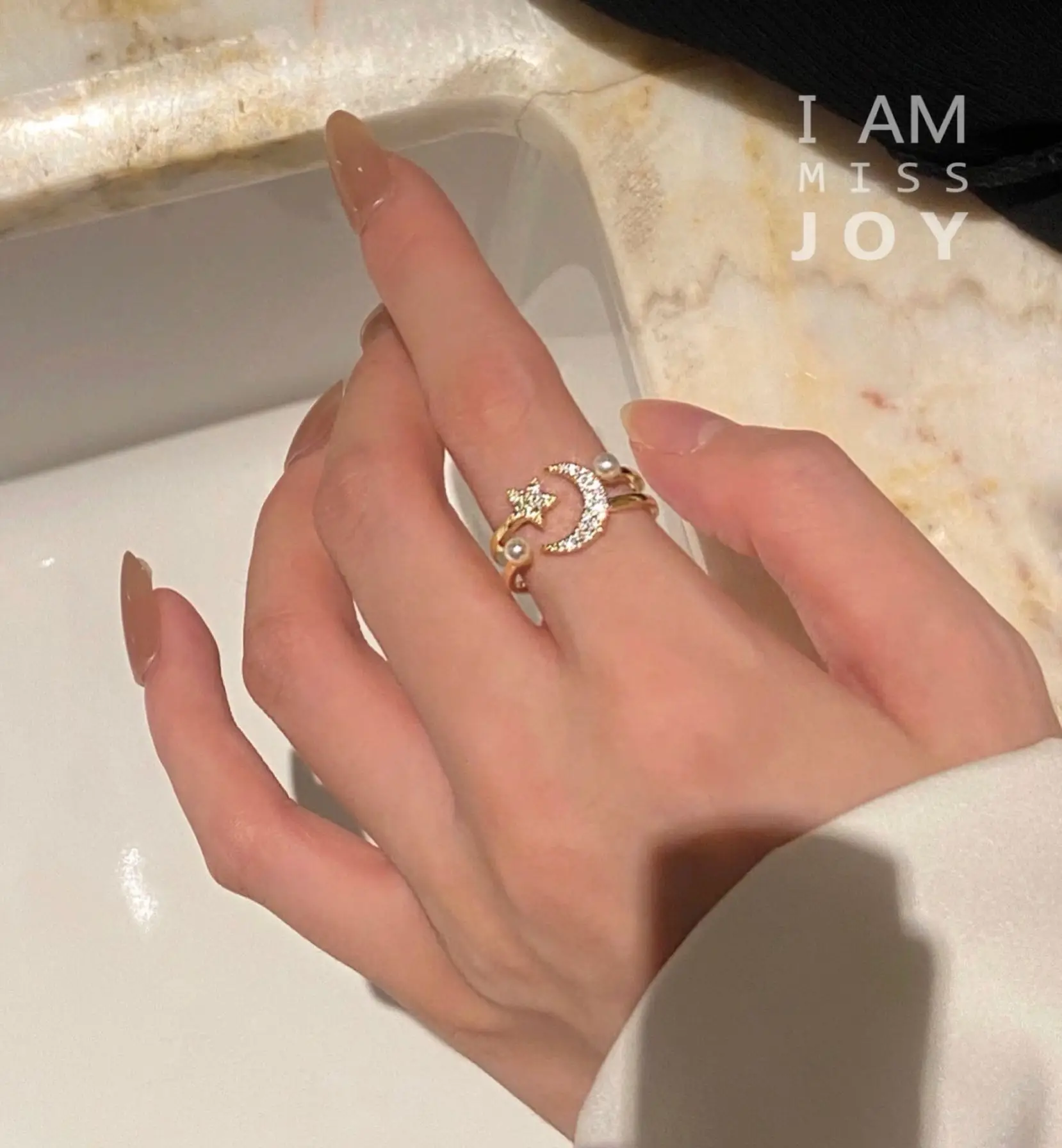 

[Boss Joe Joy] Xingyue Myth Rhinestone Ins Textured Ring Pearl Opening Special-Interest Design South Korea