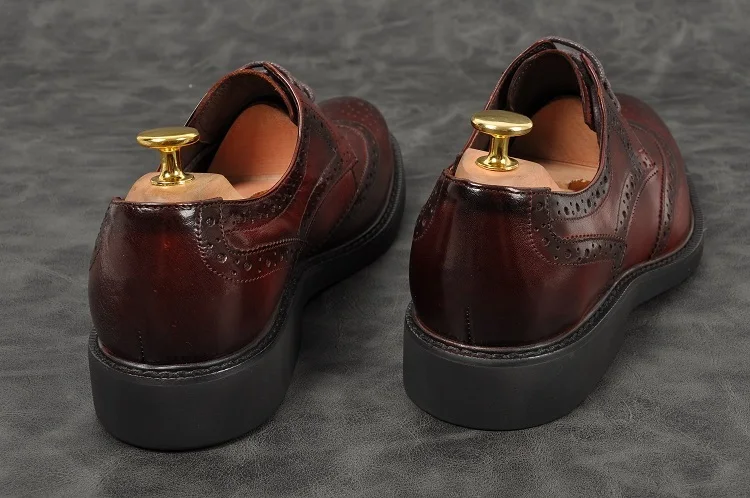 Men Bullock carved Oxford black red wine pointed toe lace up flat formal shoes Genuine leather party wedding | Обувь