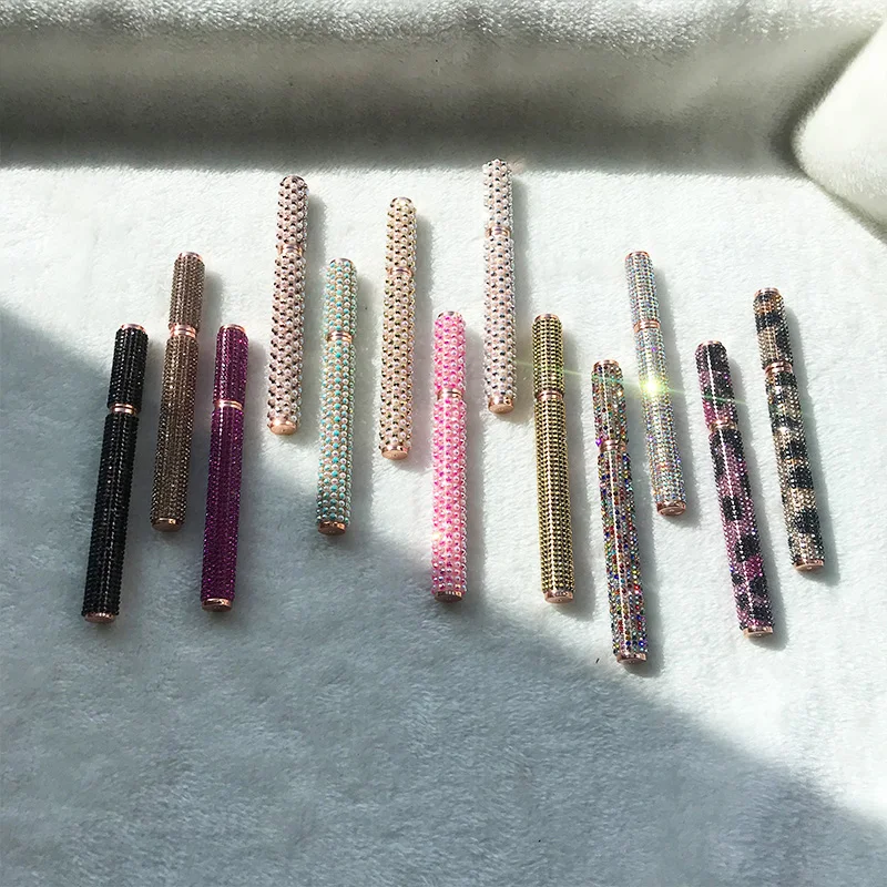 

Popular self-adhesive eyeliner pen for mink lashes waterproof and long lasting wholesale price lash glue pen