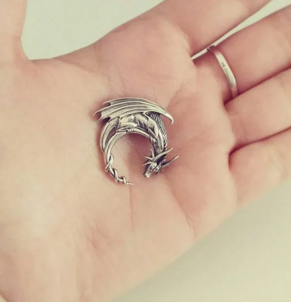 Ожерелье с подвеской Спящий дракон ожерелье средневековое символическое Дракон