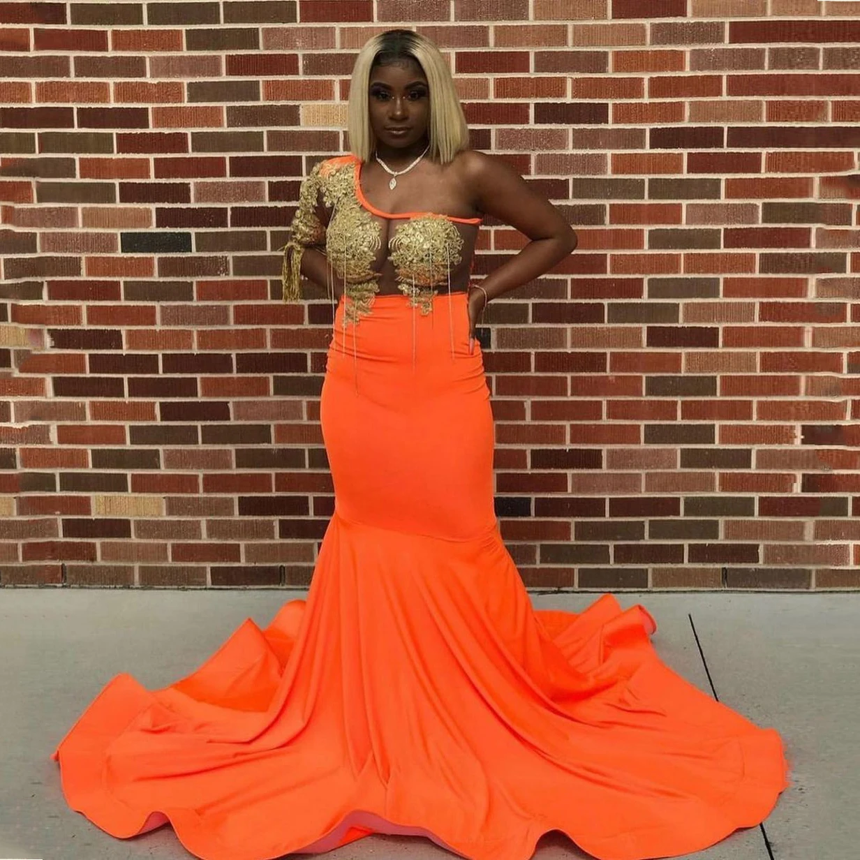 

Pretty Prom Dress Aso Ebi Mermaid One Shoulder Tassel Applique Satin Sweep Train Plus Size Women 2021 Party Evening Gowns