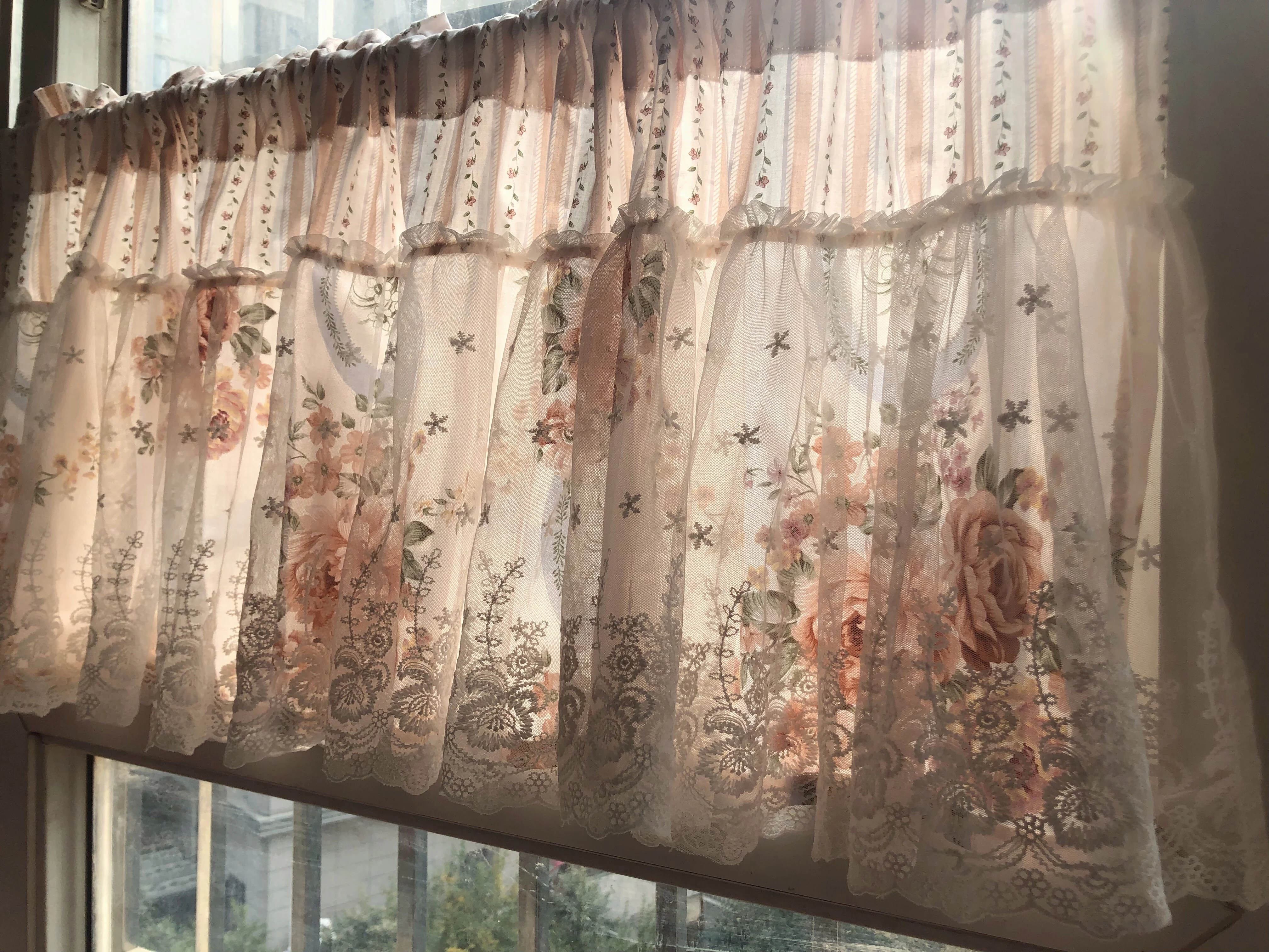 Светильник розовая хлопковая штора с цветочным рисунком белая вышитая пряжа