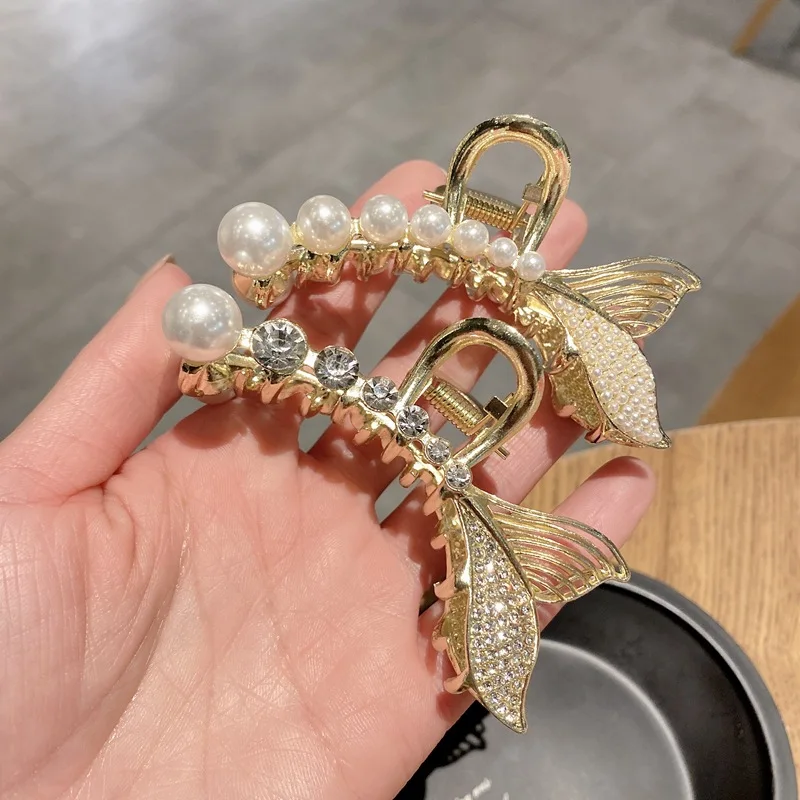 

Элегантное жемчужное ожерелье в форме рыбьего хвоста зажим для волос заколка со стразами ручной работы с жемчужной отделкой, заколка со стр...