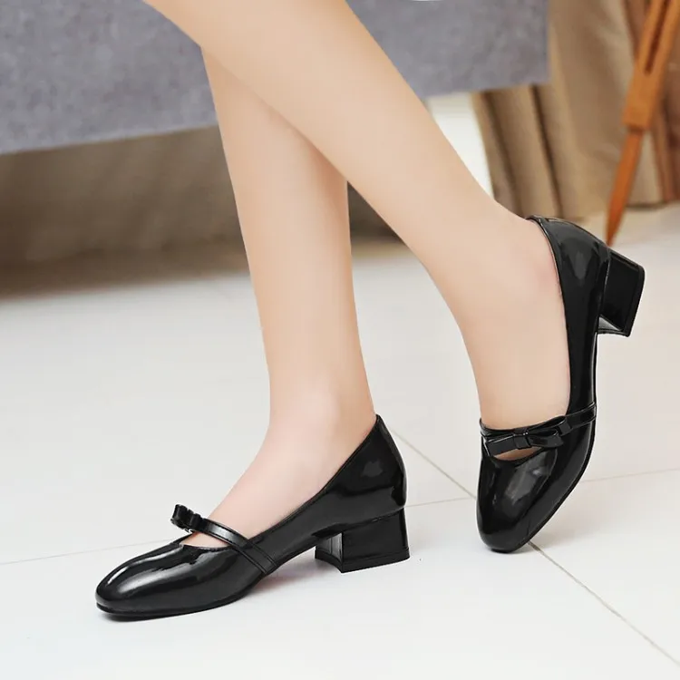 Женские туфли на высоком каблуке лодочки с квадратным носком и закрытым большой