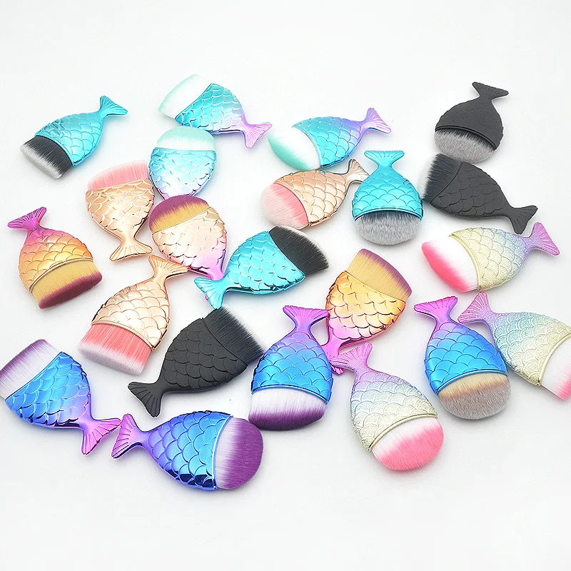 

1PCS Professional Mermaid Makeup Brush Fish Tail Shape Make Up Cosmetic Brush Foundation Powder Blush Maquiage Kit Tool Pencil