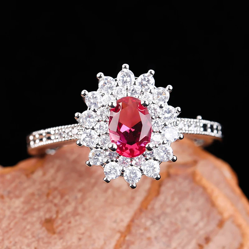 Великолепные кольца с красным камнем и цветком для женщин классические