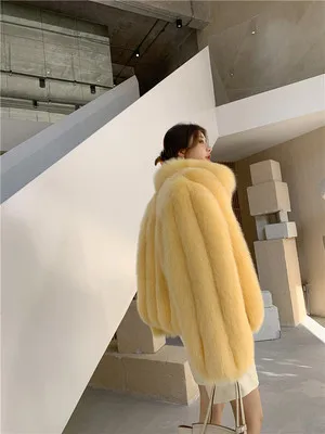 

Pop winter Fox fur coat for women with vertical square collar and long sleeves thickened warmth ladies fur coat
