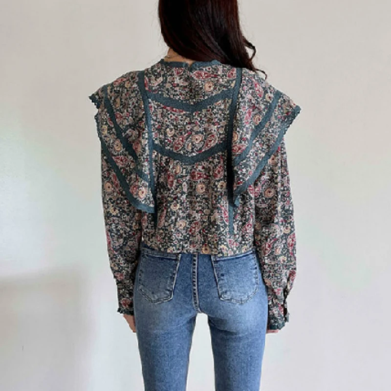 

Autumn Spring Lace Pactwork Shirt Women Vintage Flower Print Ruffle Blouse Korean Style Long Sleeve Blusas Woman Tops Mujer 2021