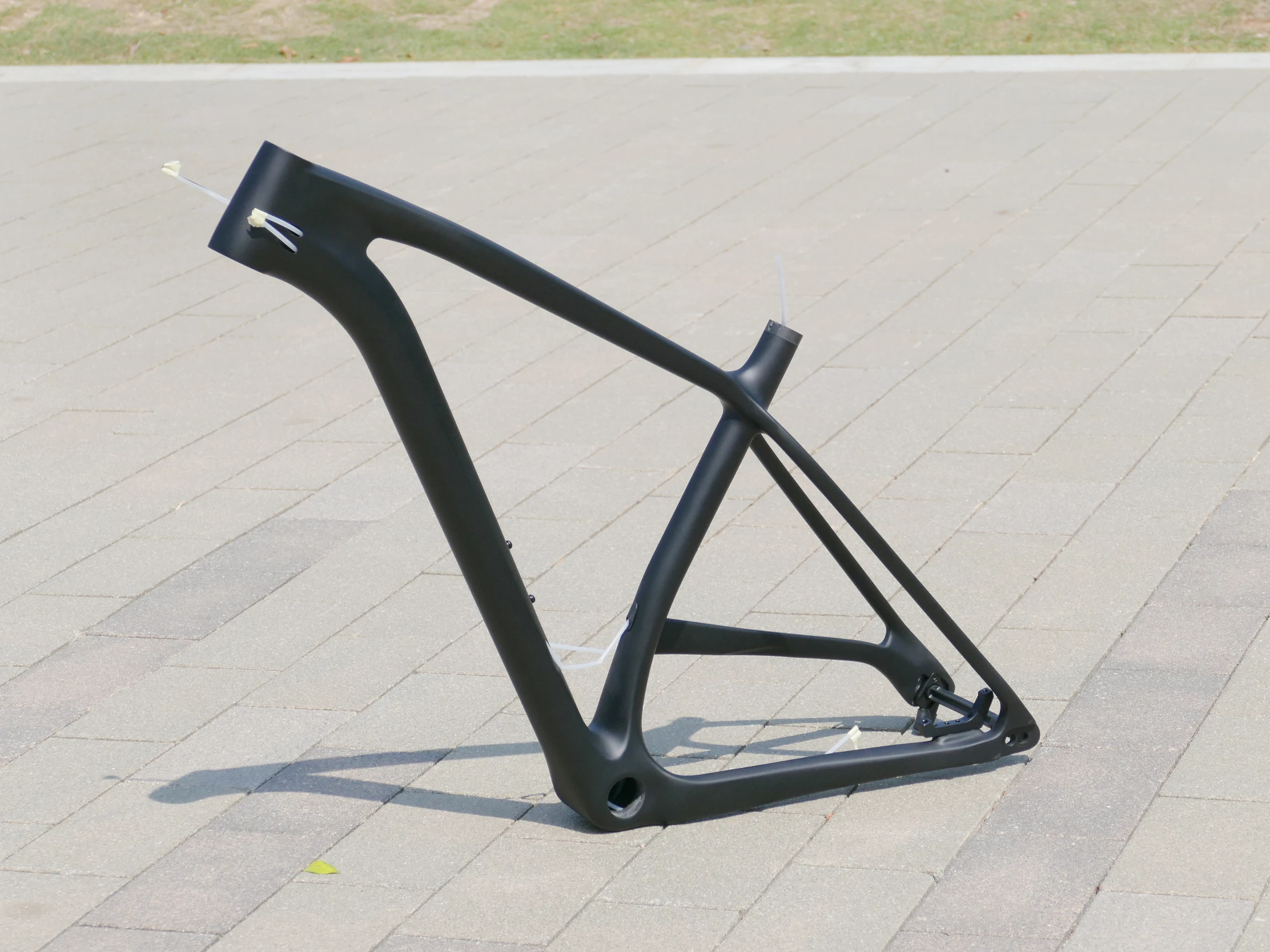 Полностью карбоновая рама для горного велосипеда UD Matt Toray Carbon 29ER Plus Boost + 21