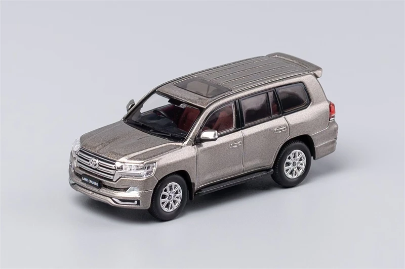 GCD 1:64 Toyota Land Cruiser 200 Black/White/Red/Grey Diecast Model Car | Игрушки и хобби