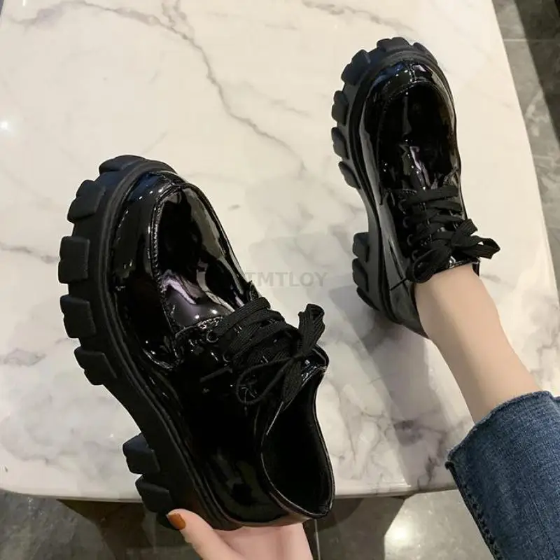 

Женские туфли на платформе, пикантные туфли на толстой подошве в стиле ретро, на шнуровке, с круглым носком, осень британская кожаная обувь