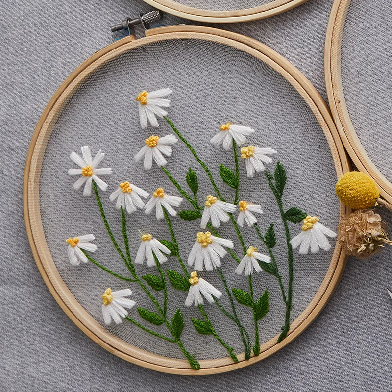 

2021 New DIY Embroidery Kit Flowers Ribbon Set Beginners With Embroidery Shed Sewing Kit Cross-stitch Crafts Hand-stitched