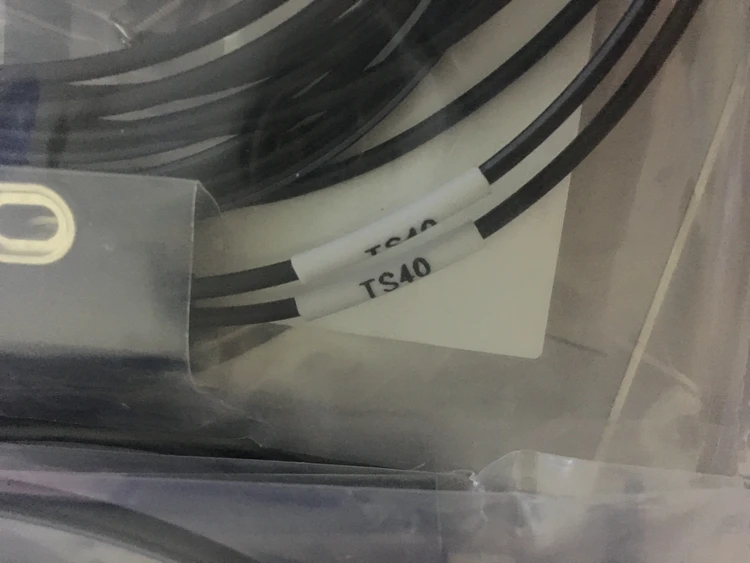 1 шт. больных новый оригинальный подлинный волоконно-оптические датчики 5323971 LL3-TS40