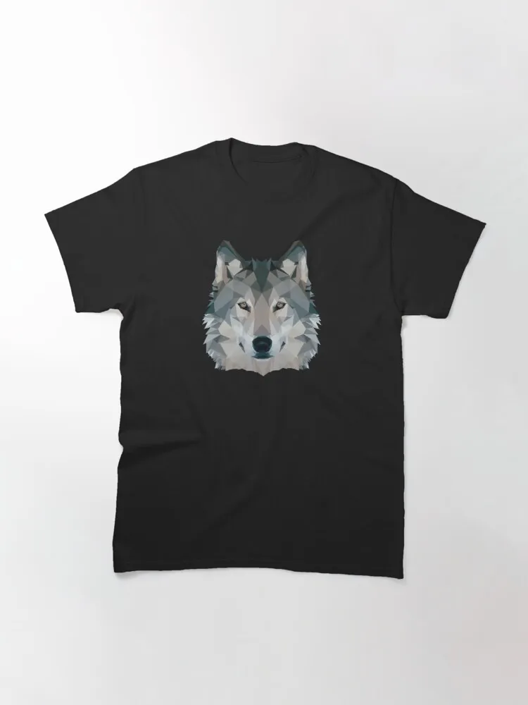 

Wolf Classic T-Shirt