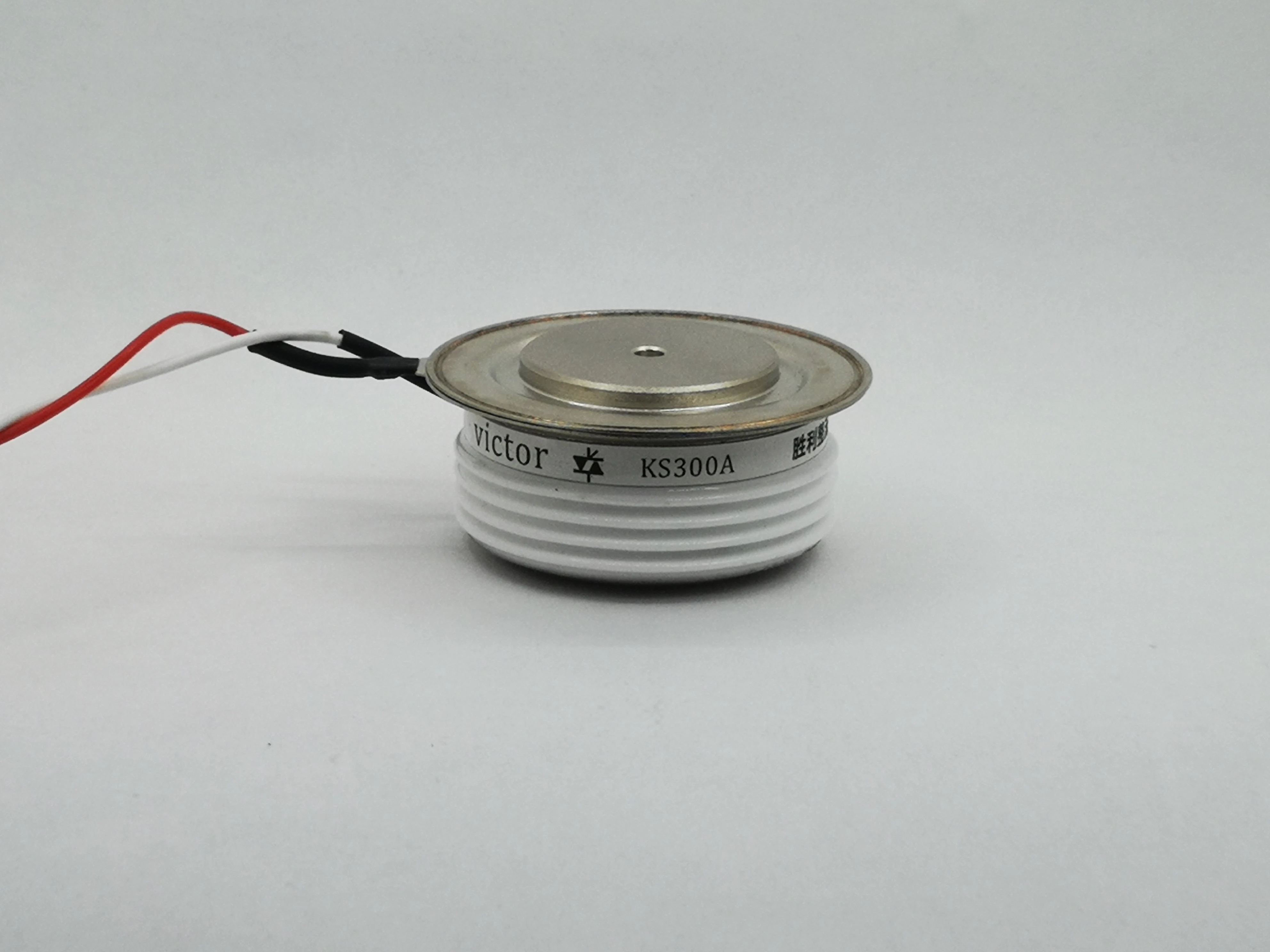 

KS Series Flat Type SCR Bidirectional Thyristor 1600V Convex Type Concave Type