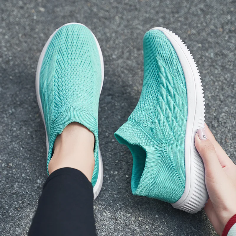 Tenis Feminino 2020 winter new  Tennis Shoes for Women tennis Soft red white Sneakers Gym Sport Shoes Basket Femme tenis mujer