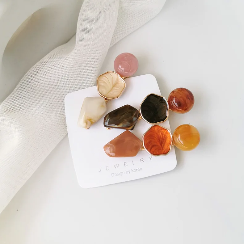 

Geometric Marble Hair Clips