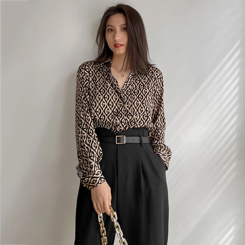 

[EAM] Women Brown Print Big Size Casual Blouse New Lapel Long Sleeve Loose Fit Shirt Fashion Tide Spring Summer 2021 1DD7330