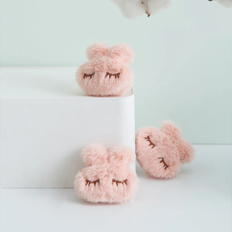 

8Pcs/Set Bunny Shape Bed Sheet Clips Non-Slip Quilt Holder Pink for Household Blankets Fastener Clip