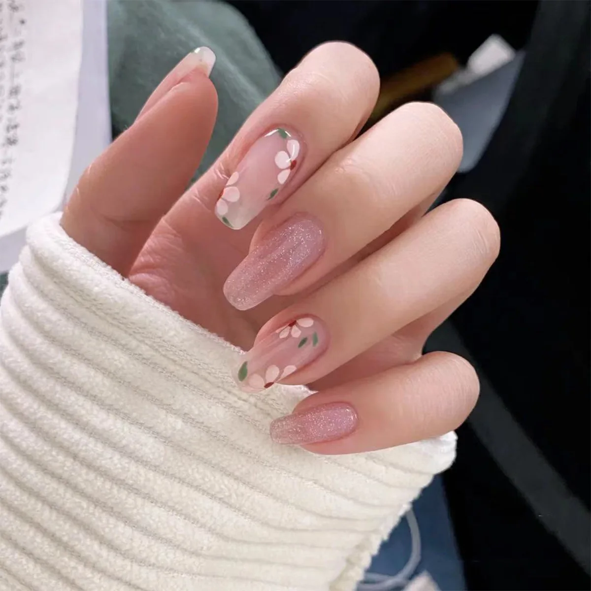 

24pcs Flower Printed Nail Patch Glitter Glue Type Removable Long Paragraph Fashion Manicure Save Time False Nail Patch @ME