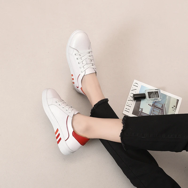 Кроссовки женские на шнуровке кожаные удобные мягкие дышащие повседневная обувь