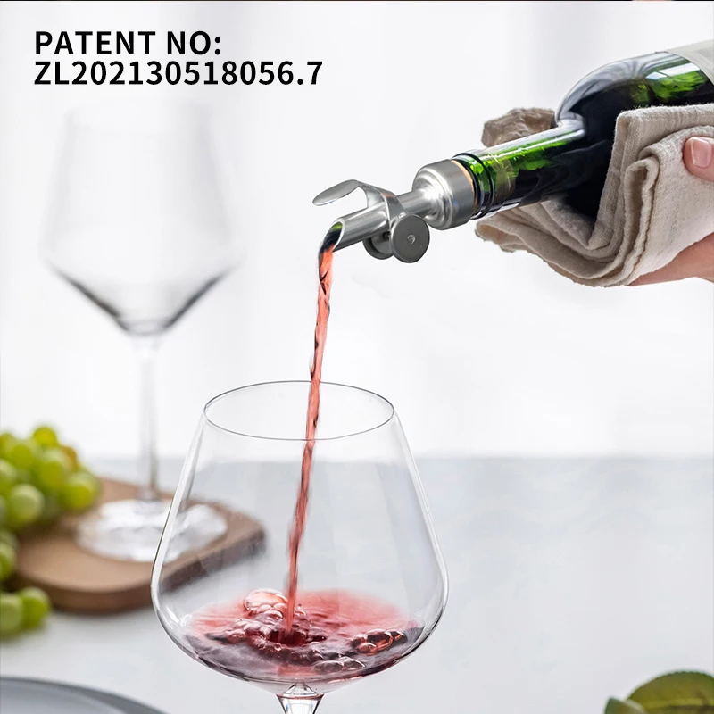 Patent Item WOWSHINE 10pcs/lot high quality delicacy SILVER wine dispenser liquid Wine pourer oliver pourer cork bottle pourer