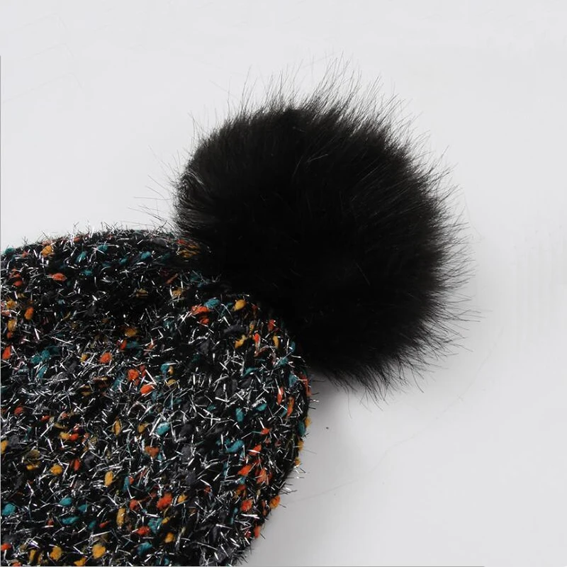 

Women's 2020 Winter Pom pom Hat Thick Warm Knitted Beanie Hats For Women Autumn Cap Fall Skullies Beany Female