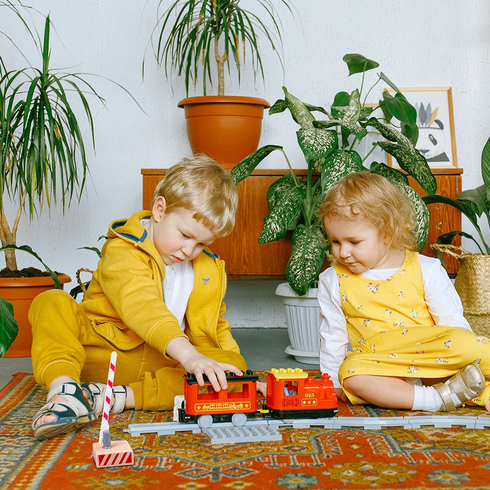

1 Set Kids Simulation Roadblock Traffic Doll Model Kid Wood Playthings