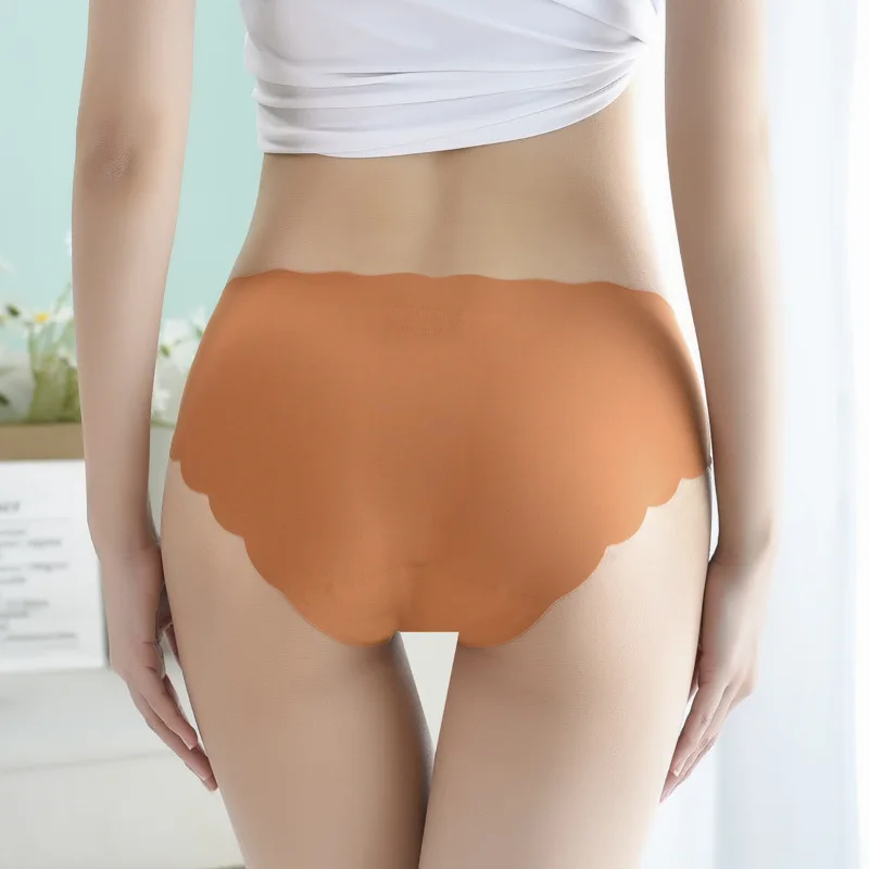 

Traceless Panties Ice Silk Thin Underwear Big Size Pant Head Antibacterial Cotton The Crotch Is Breathable Girls' Triangle Short