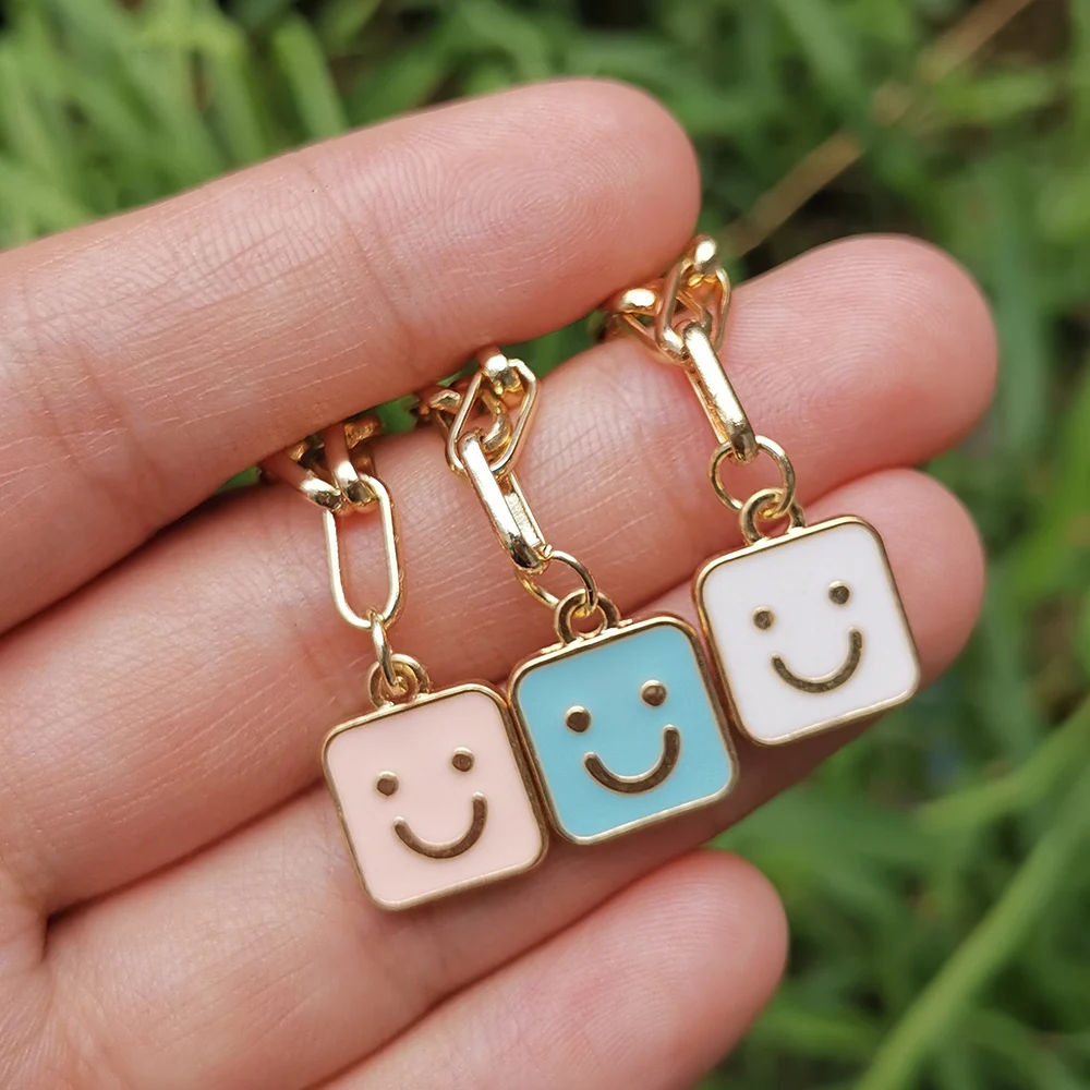 Милый эмалированный кулон ZX с лицом подобного цвета ожерелье для женщин Золотая