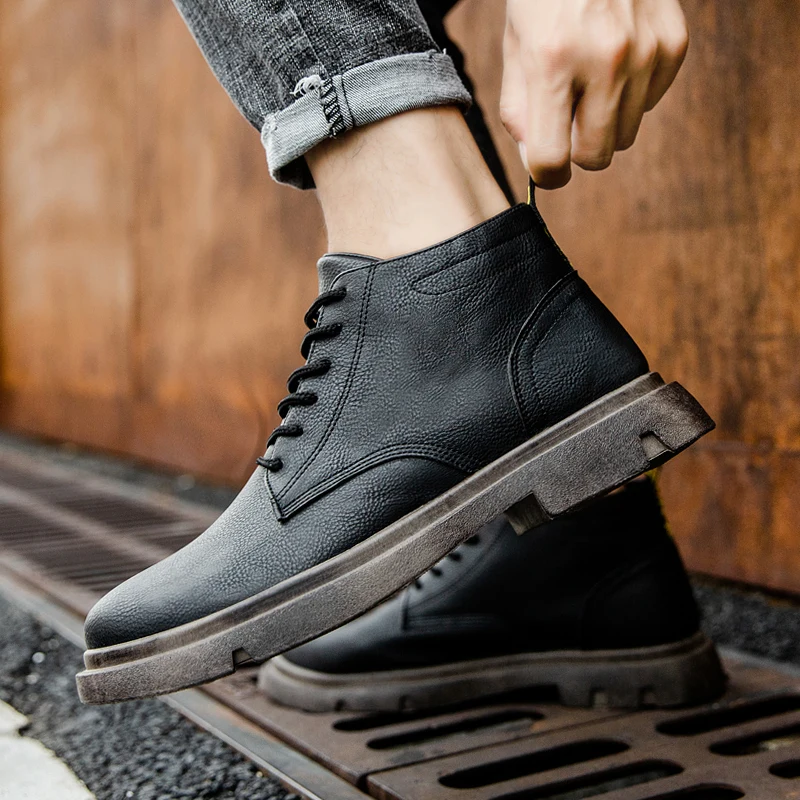 

New Martin Boots Men'S Shoes Winter Autumn 2022 Pu Leather British Style Lace Up Thick Sole Tooling Non-Slip Black Brown Booties