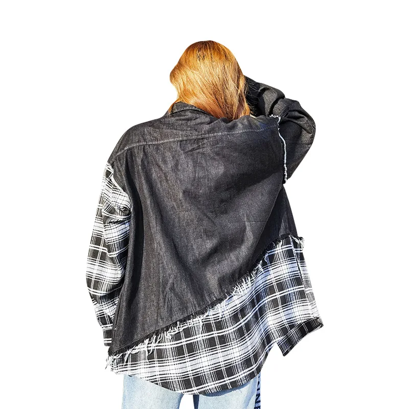 

Han edition loose black cowboy coat female ins2021 spring new popular logo design feeling grid splicing coat Ms shirt