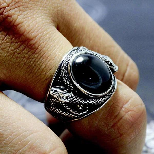 

Fashion Gothic Snake Men's Ring Punk Retro Oval Black Stone Hip Hop Chunky Finger Rings for Women Party Jewelry Gift Wholesale