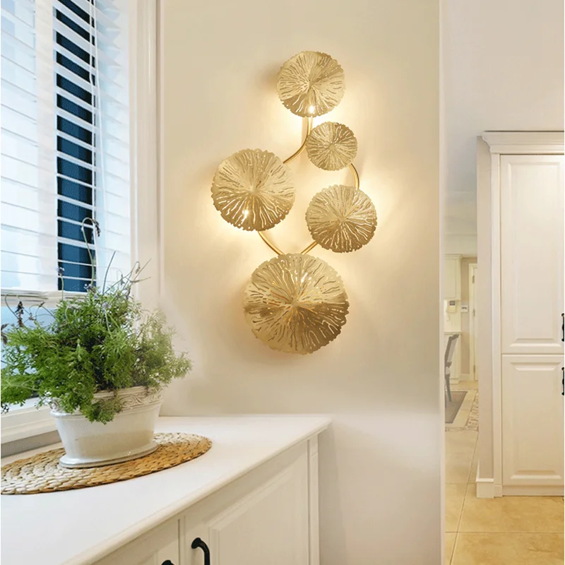 Настенный светильник в скандинавском стиле лампа пост-модерн с листьями