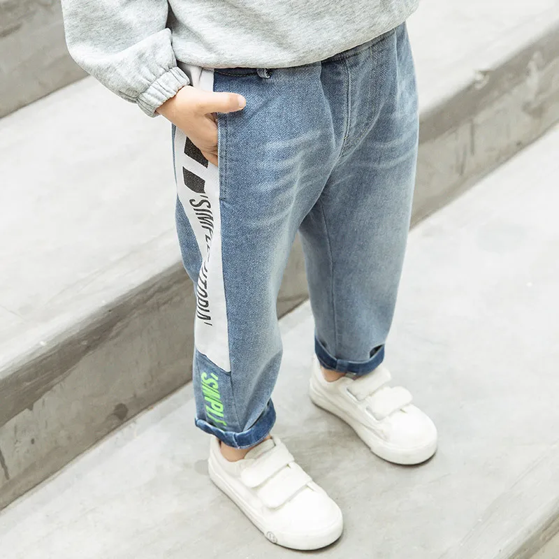 2020 новые весенние джинсы для мальчиков детские модные джинсовые штаны в полоску
