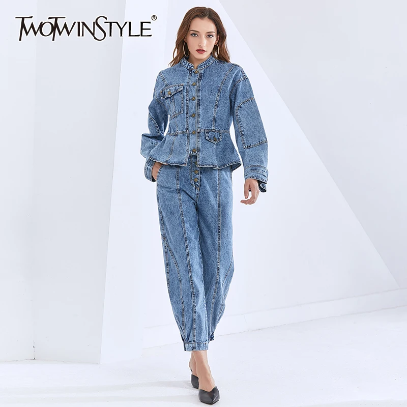 Женский джинсовый комплект из двух предметов TWOTWINSTYLE свободная куртка с круглым