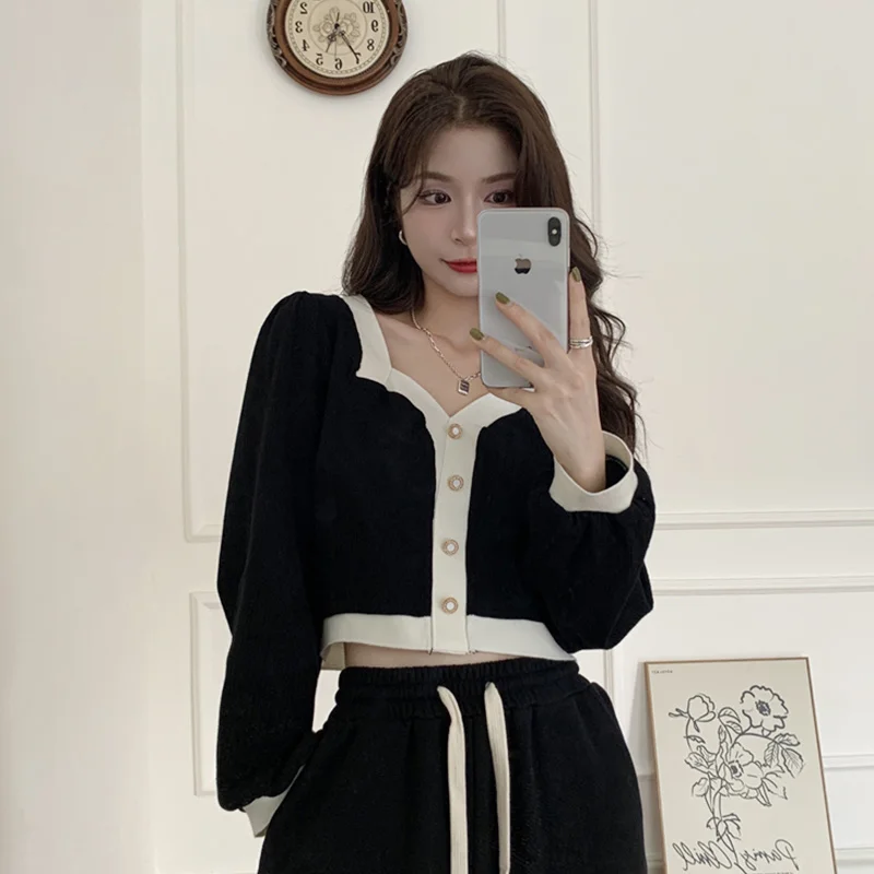 

Long Sleeve Shirt Women 2021 Autumn New Top Short Sweater Coat Autumn And Winter Design Sense Of Long Sleeve Knitted Cardigan