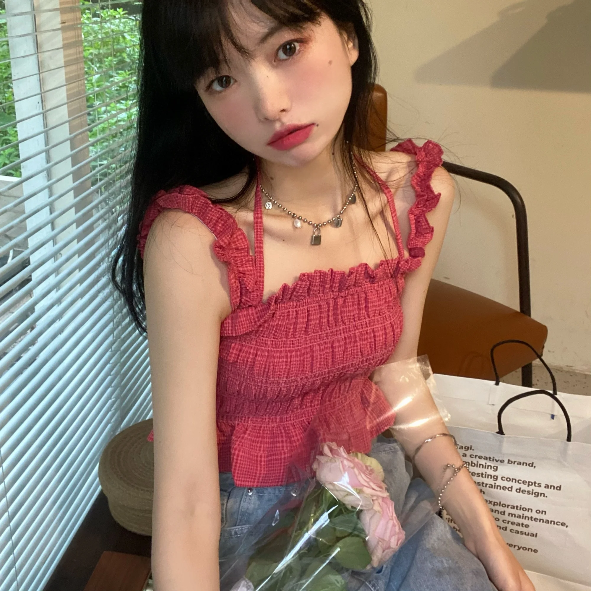 Женская летняя футболка со складками на бретельках | одежда