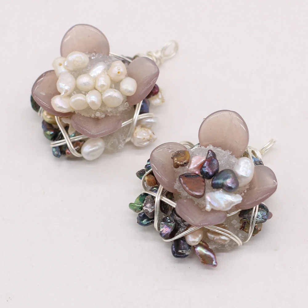 

Natural Stone Pendant Flower Shaped Silver Rim Pearl Pendant for Women Making DIY Jewelry Necklaces Accessories Size 35x40mm