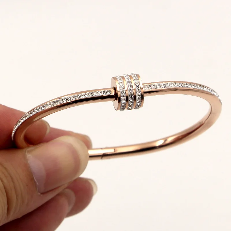 Модное розовое золото цвет цилиндр с тремя рядами грязи Кристалл браслет из