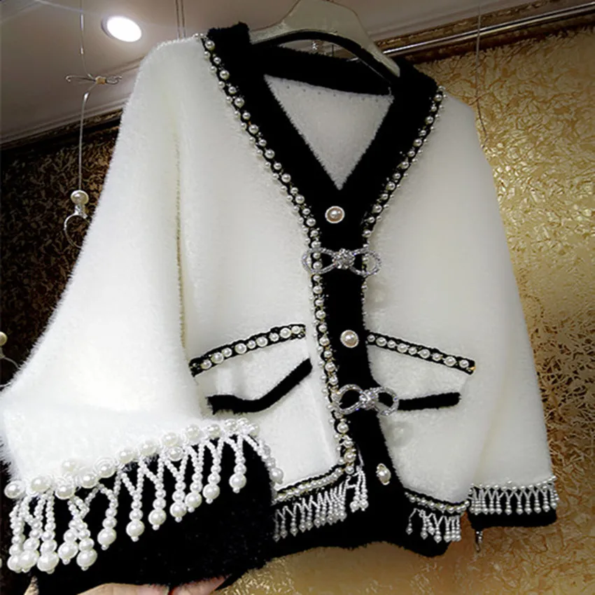 Luxury heavy industry winter  beaded pearl tassel cardigan women v-neck small fragrant thick outwear