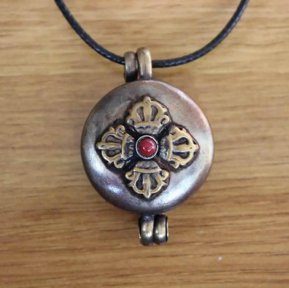 Винтажная тибетская медная подвеска PN006 молитвенная коробка с амулетом ожерелье