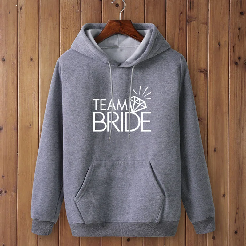 Толстовка Женская зимняя с капюшоном и стразами в стиле Харадзюку | одежда