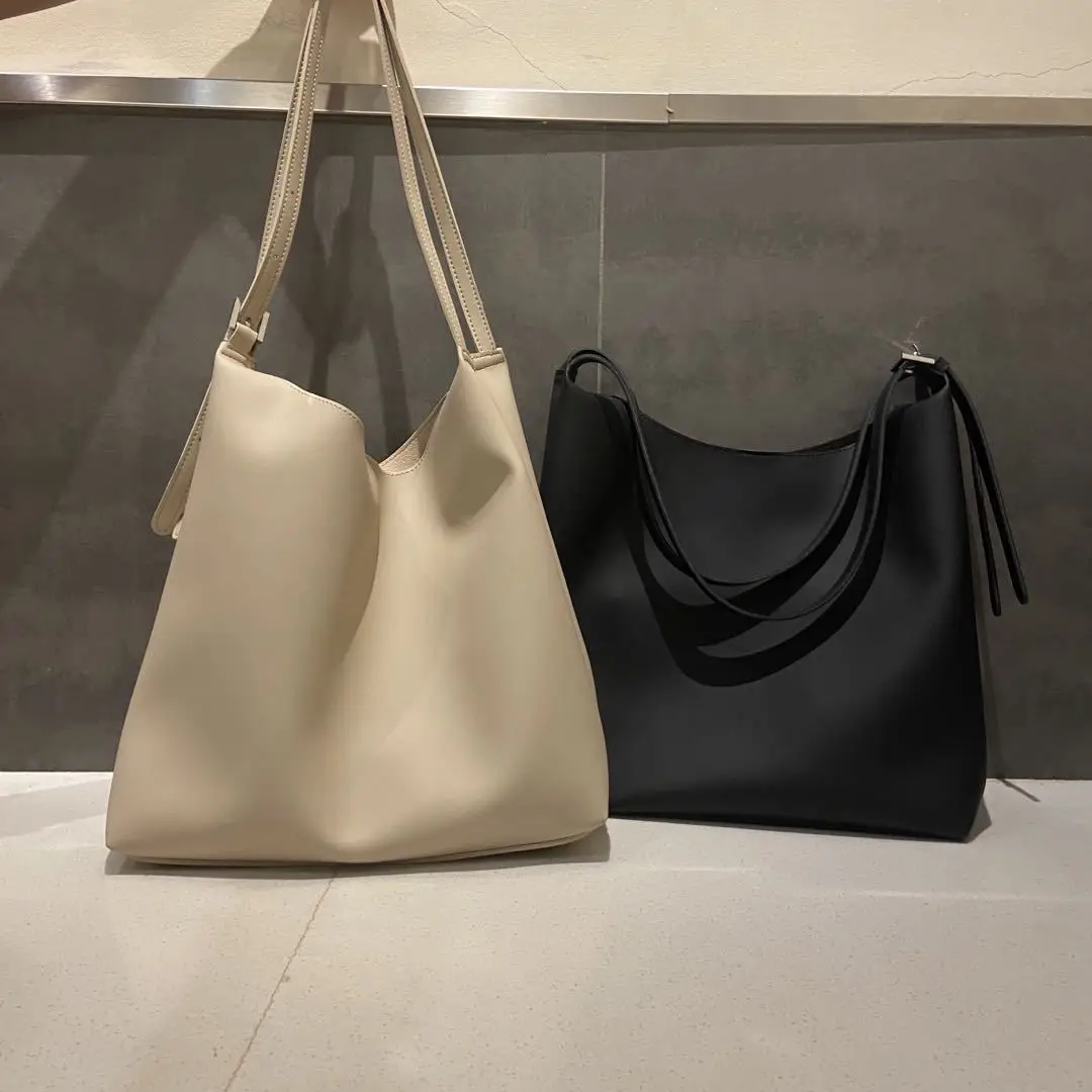 

Tote bag female 2021 new fashion large-capacity soft leather shoulder bag simple portable large bag underarm bag tide