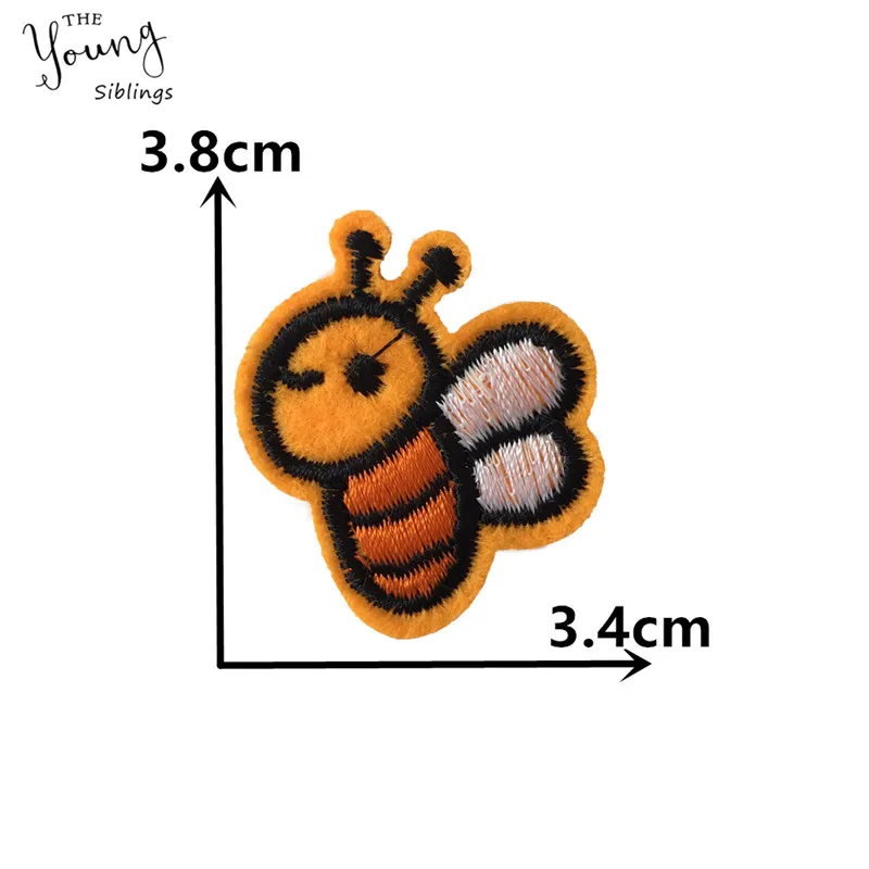 Новое поступление НАШИВКА СО смайликом из мультфильма для одежды железная